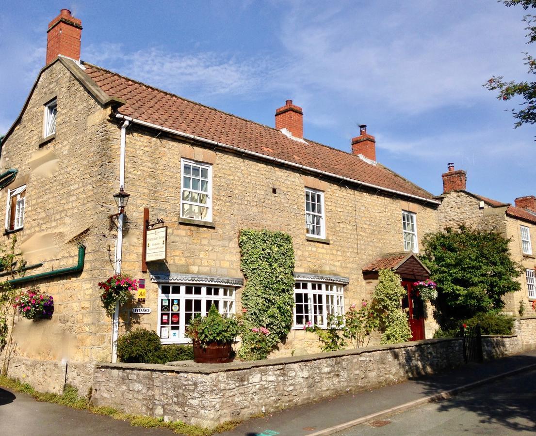 Hotel Plumpton Court Nawton Exterior foto